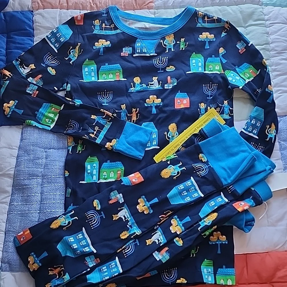 NWOT Hanukkah pajamas set - Picture 1 of 3
